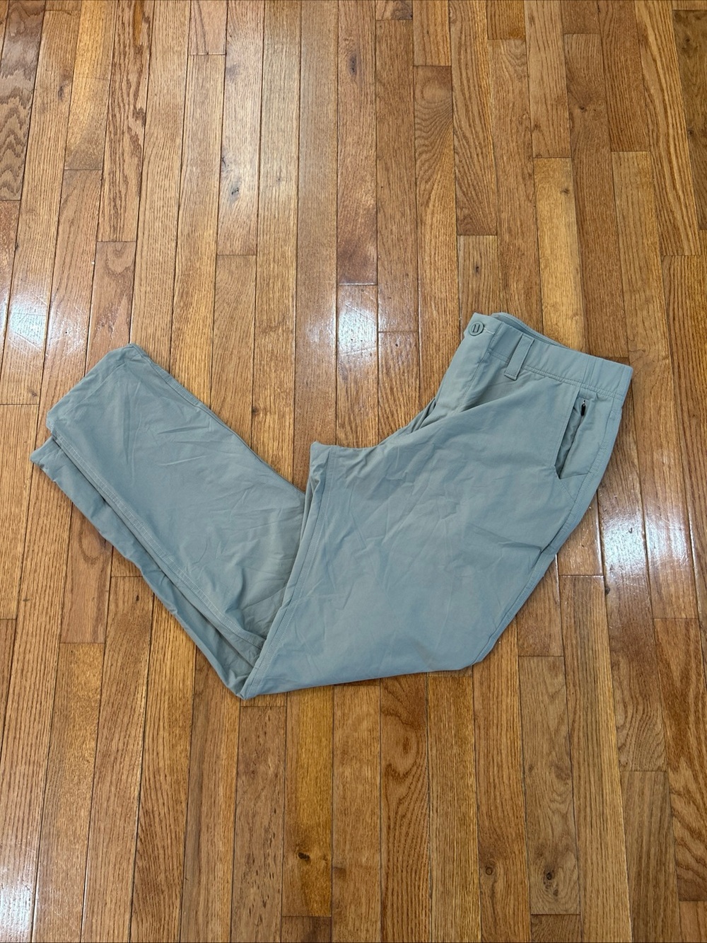 Under Armour Fitted Golf Pants Tapered Men’s Size 34x32 Gray